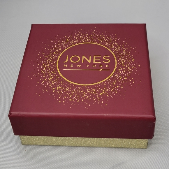 Brooch of Pearlized Stocking with Holly & Ivy Rhinestones Jones New York - Picture 6 of 7